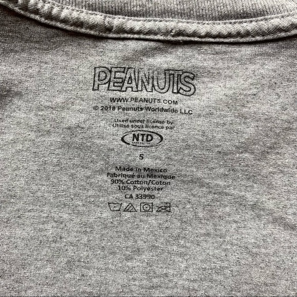 3 for $25: Unisex Snoopy long sleeved t shirt - Picture 4 of 4